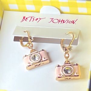 Betsey Johnson, Camera, Lever back, Earrings, Gift for Photographer, New in Box!